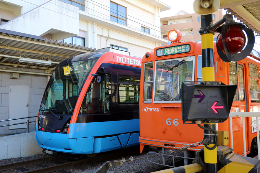 伊予鉄道市内線102