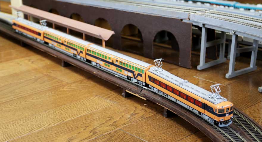 近鉄ビスターカー3